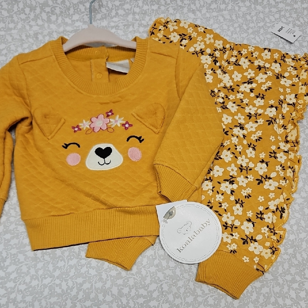 New koalababy mustard puppy face 2pc set floral bottoms
